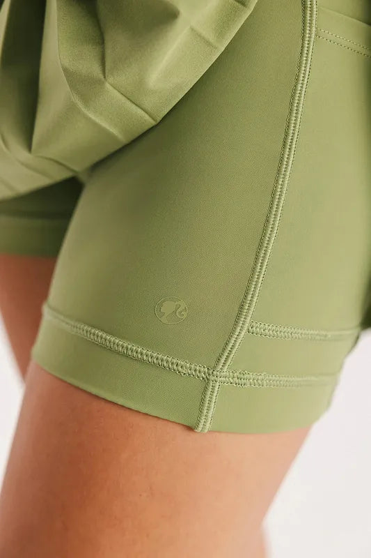 Fore All Palm Pleat Skirt - Puttting Green