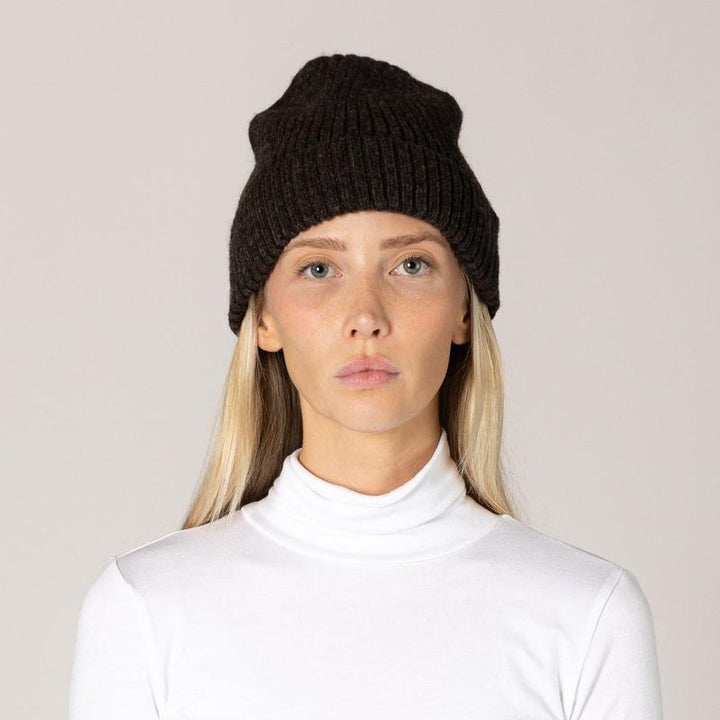Lyla & Luxe Beanie - Brown