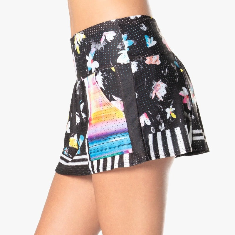 Lucky In Love Tropical Sublime Skort (13")- Black Floral