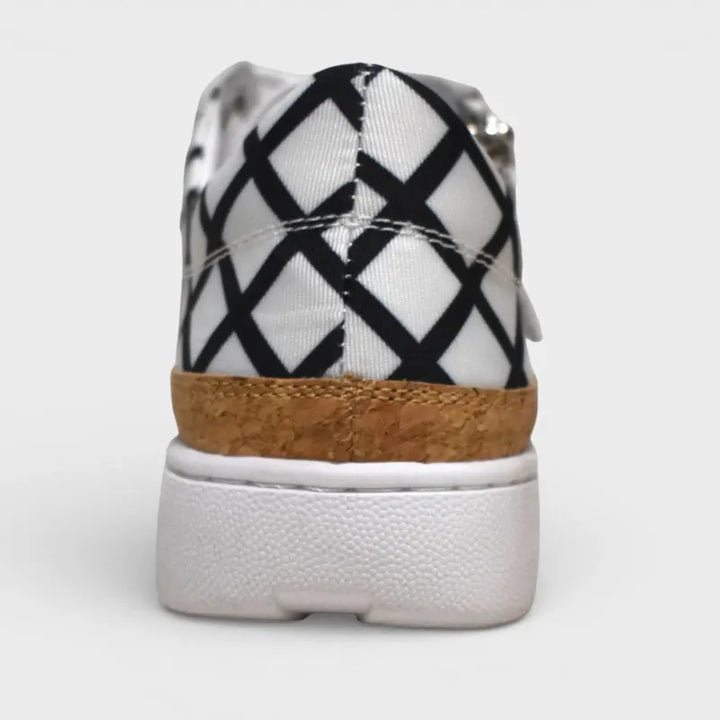 Django & Juliette Torry Sneaker - White/Black