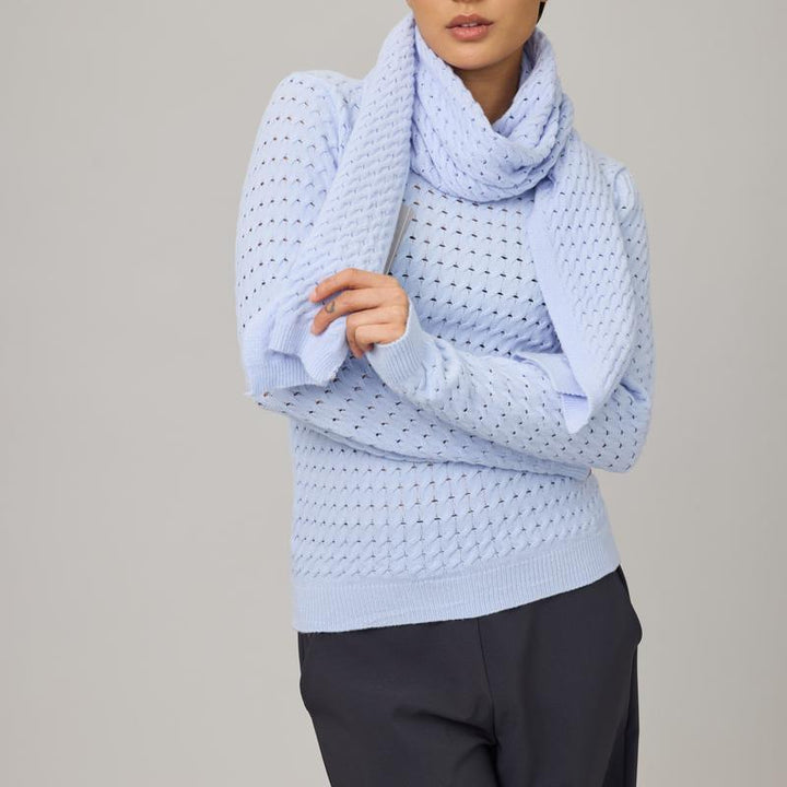 Pistache Chain Knit Sweater - Light Blue