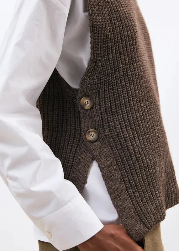 Humility Mika Knit Vest - Taupe