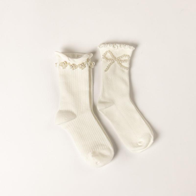 Lyla & Luxe Pearl Bow Socks