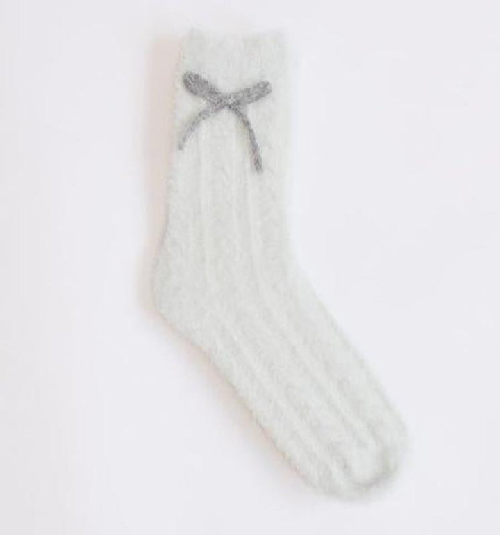 Lyla & Luxe Plush Bow Socks