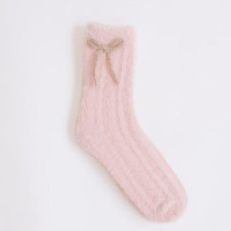 Lyla & Luxe Plush Bow Socks