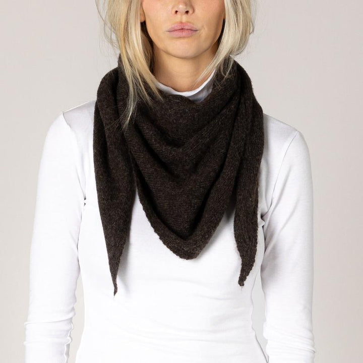 Lyla & Luxe Scarf - Brown