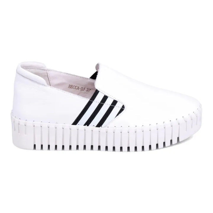 Django & Juliette Becca Sneaker - White/Black