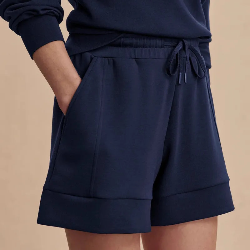 Varley Atrium Hi-Rise Shorts (4.5") - Navy