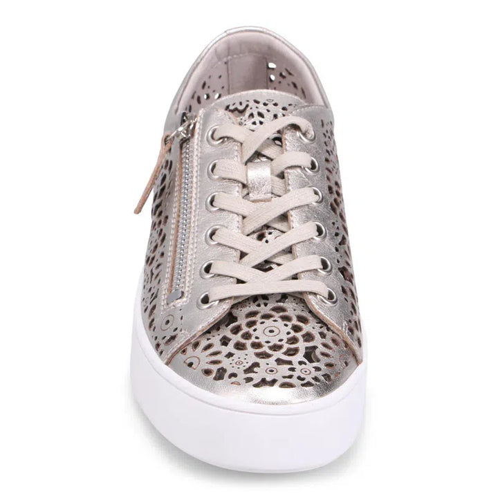 Django & Juliette Leitha Sneaker - Platino/White