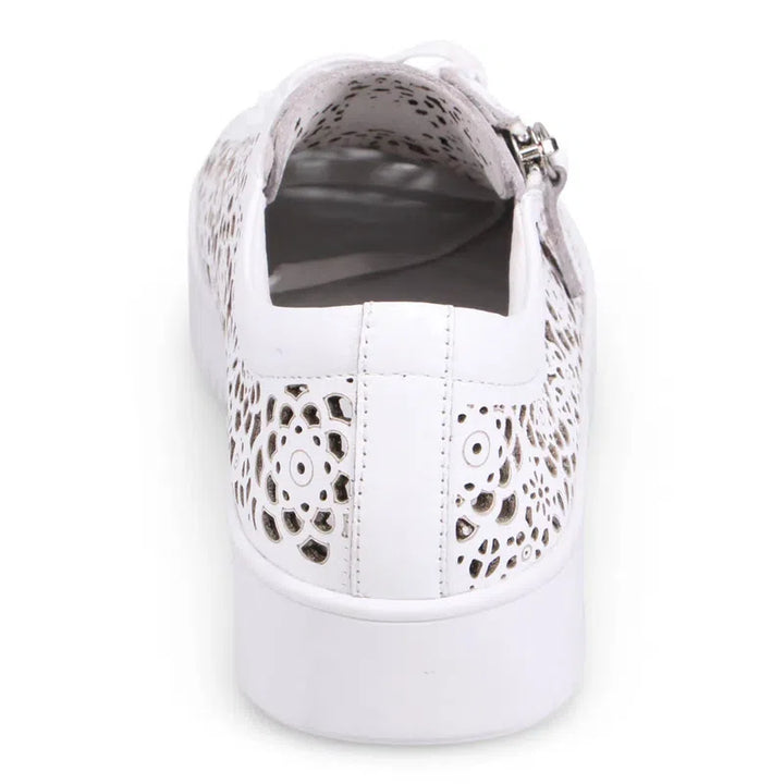 Django & Juliette Leitha Sneaker - White