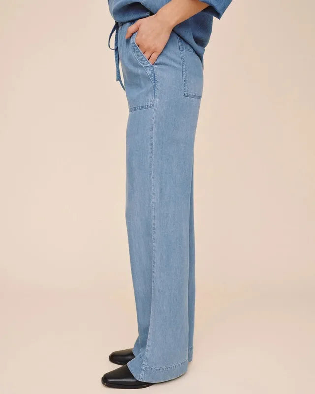 Bella Dahl Pocket Wide Leg Pant - Indigo Harbor Wash