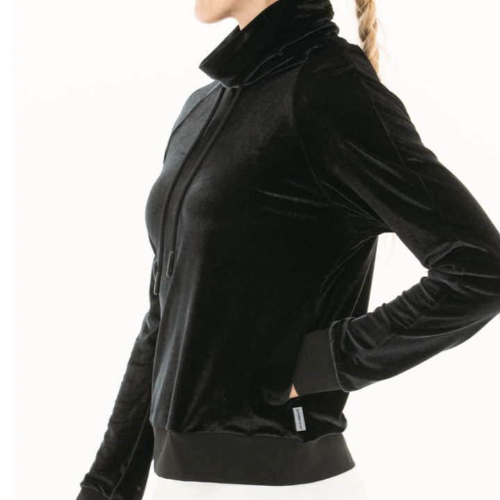 Foray Golf Velvet Funnel Neck - Black